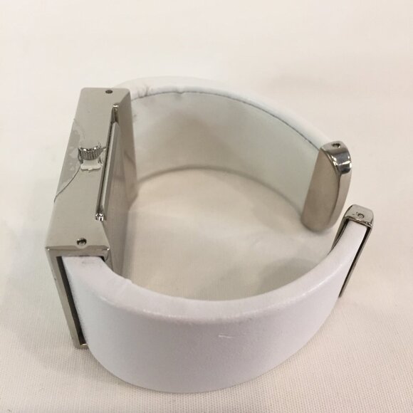 New In Box Avon Mother Of Pearl Bold White Hinged Cuff Bangle Style Analog Watch - Picture 5 of 8